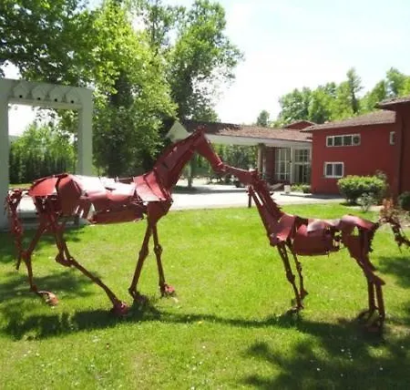 Yuezuencue Yil Ecopark *