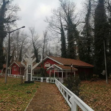 Hotel Yuezuencue Yil Ecopark *